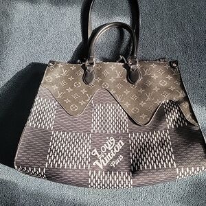 LOUIS VUITTON ON THE GOMIRROR COPY BIG SIZE TOTE WITH OG DUST COVER SUPERIOR LEA